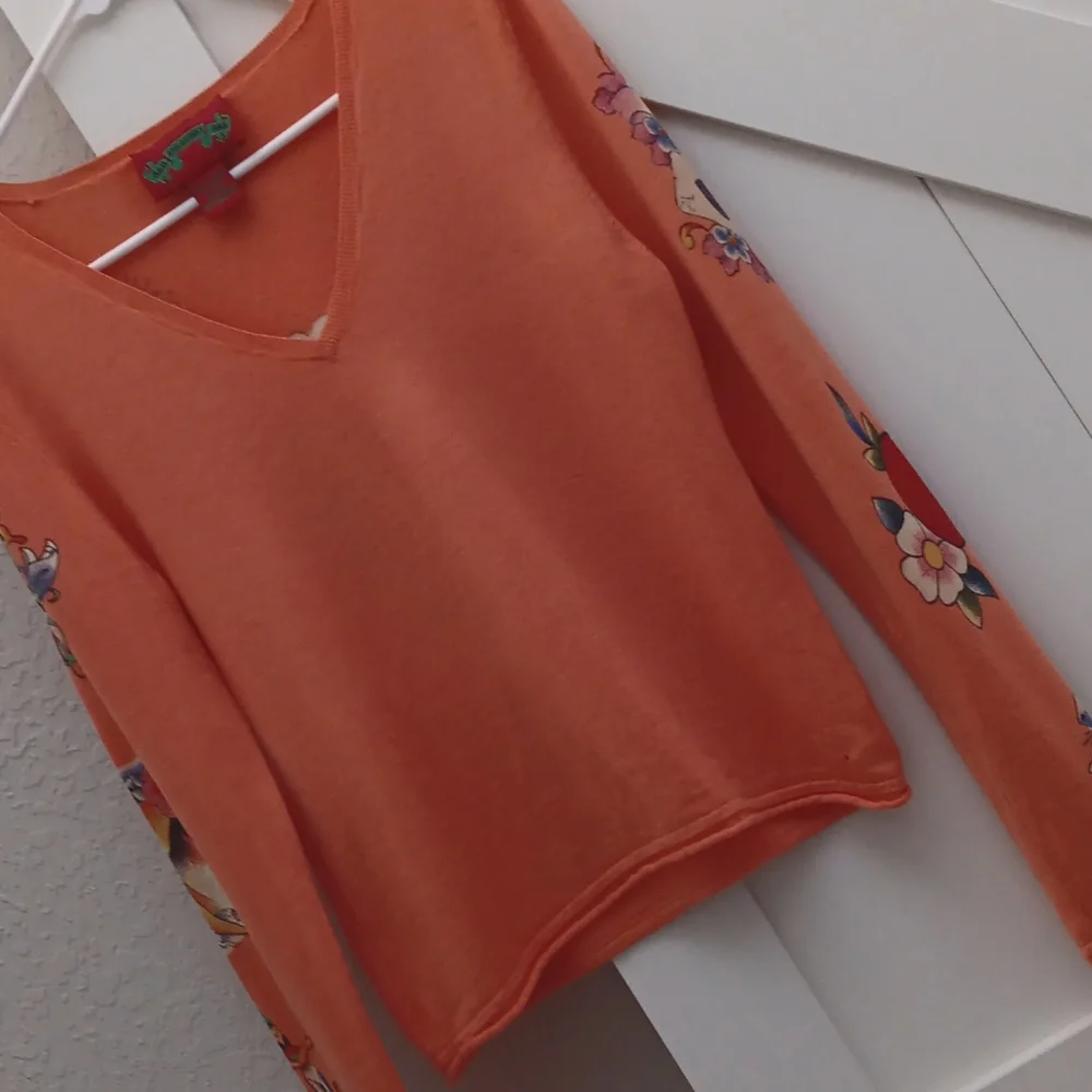 AMAL GUESSOUS..Cashmere..RARE FIND..VINTAGE 90s - Picture 4 of 9